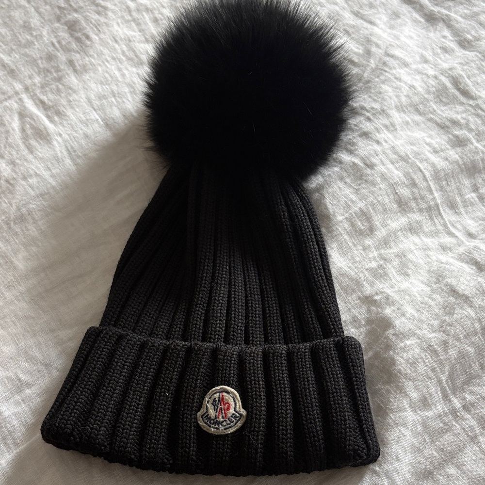 Moncler Black Rib-Knit Beanie with (real) Fur Pom